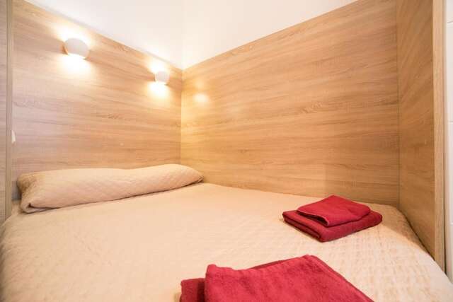 Апартаменты Apartment on Filatova 10/1 Львов-3